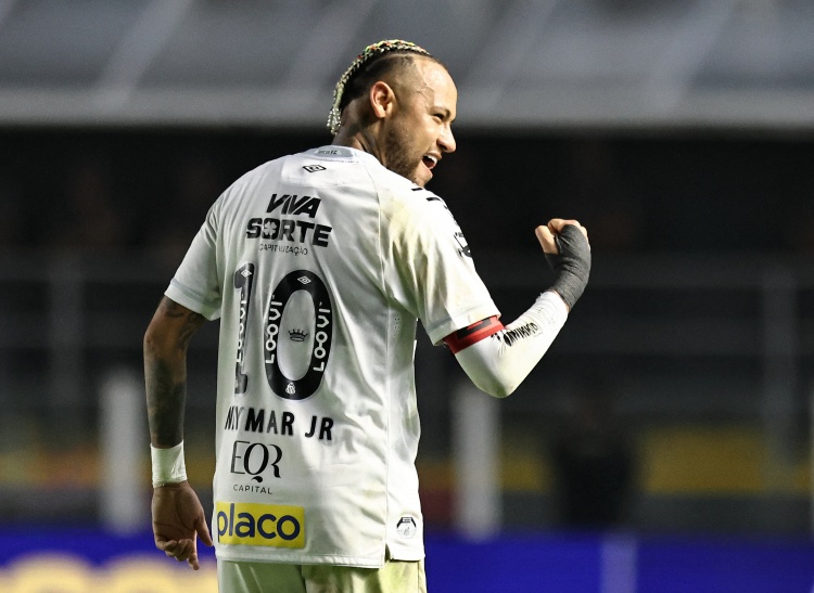 ESPN：内马尔开始康复训练，针对加强左膝力量